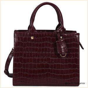 Medium Faux Leather Tote Bag with Adjustable Strap and Zipper Compartments